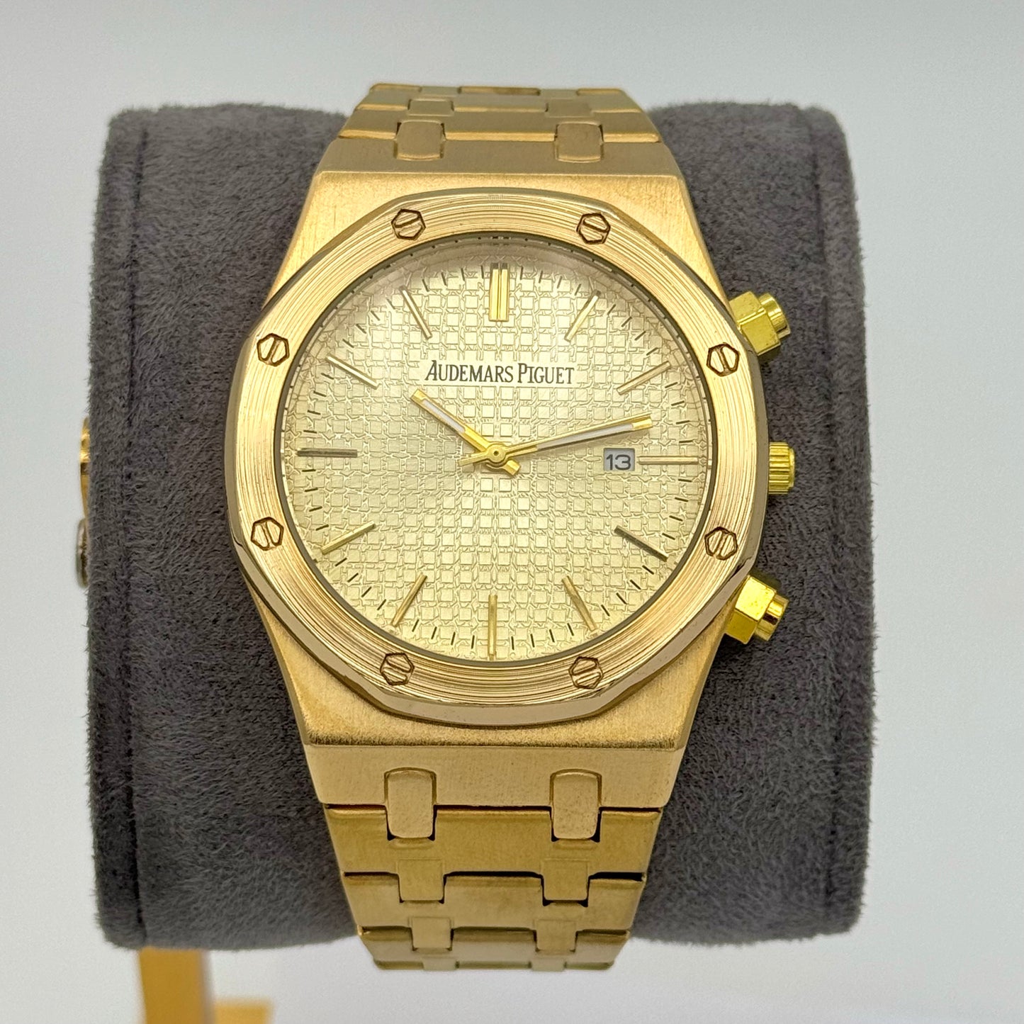 AUDEMARS PIGUET DORÉ